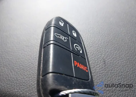 2018 Jeep Grand Cherokee High Altitude 4X4 from USA, damaged, VIN 1C4RJFCG8JC438829